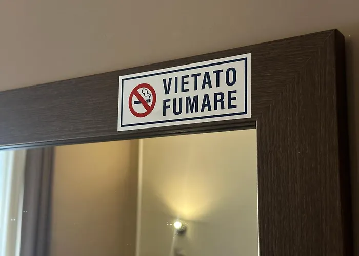 Candia Oda ve Kahvaltı Roma